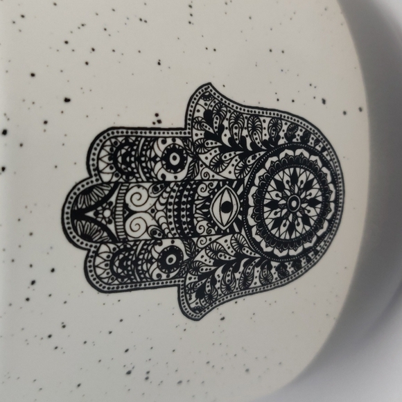 Hamsa Eye of Protection Speckled Mug - Picture 6 of 8